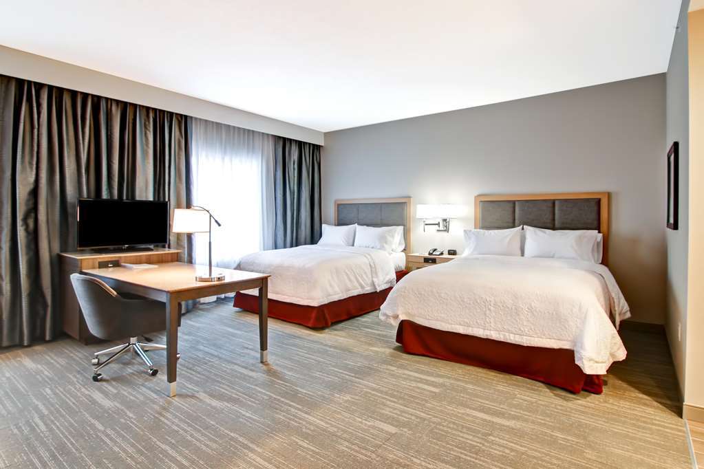 Hampton Inn & Suites By Hilton Grande Prairie Kamer foto